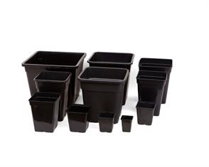 MACETA CUADRADA NEGRA 10,3x10,3x14 (1.1 L)